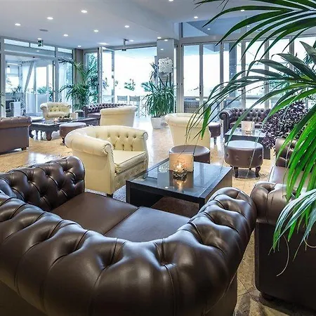 Excelsior Hotel