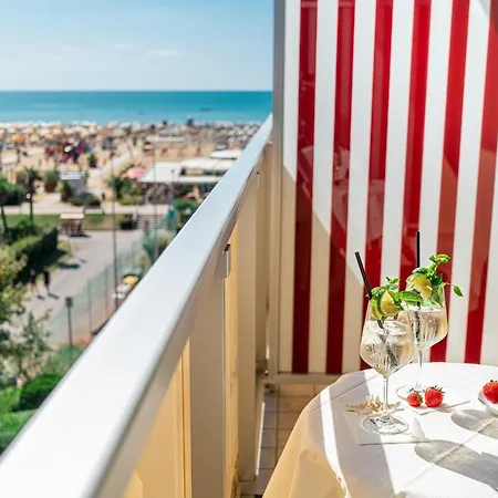 Excelsior Hotel 4*
