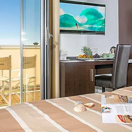 Excelsior Hotell 4*