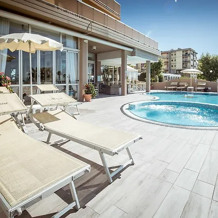 Hotel Excelsior 4*