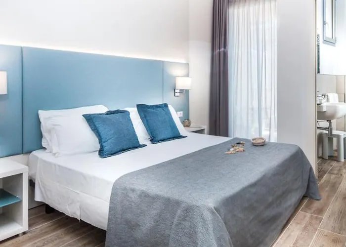 艾克塞西尔酒店 4*