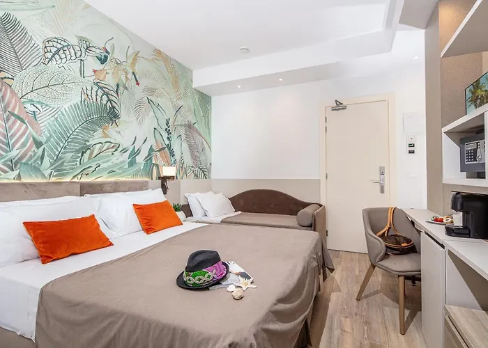 艾克塞西尔酒店 4*