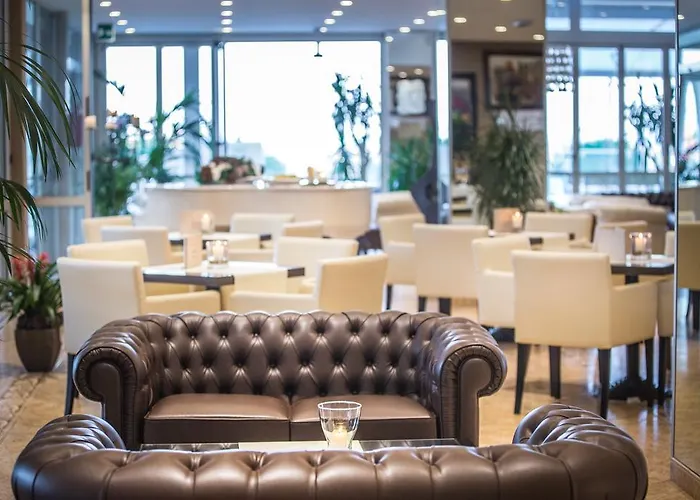 Excelsior 4* بيبيوني