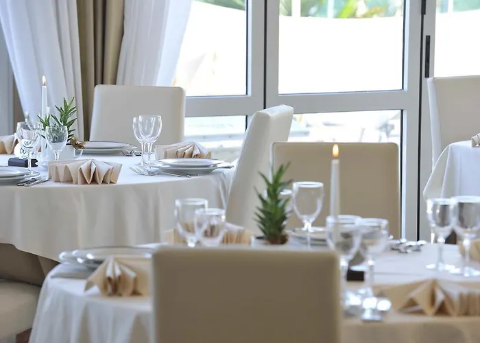 艾克塞西尔酒店